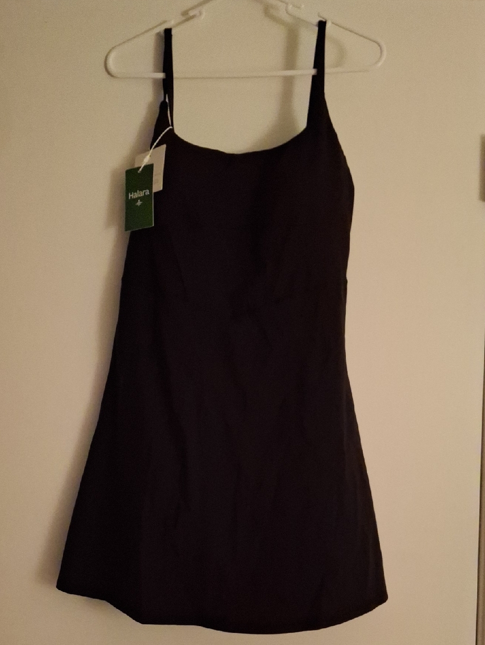 HALARA Black Mini Slip Dress with Spaghetti Straps Built In Skort. M..30.00..NWT